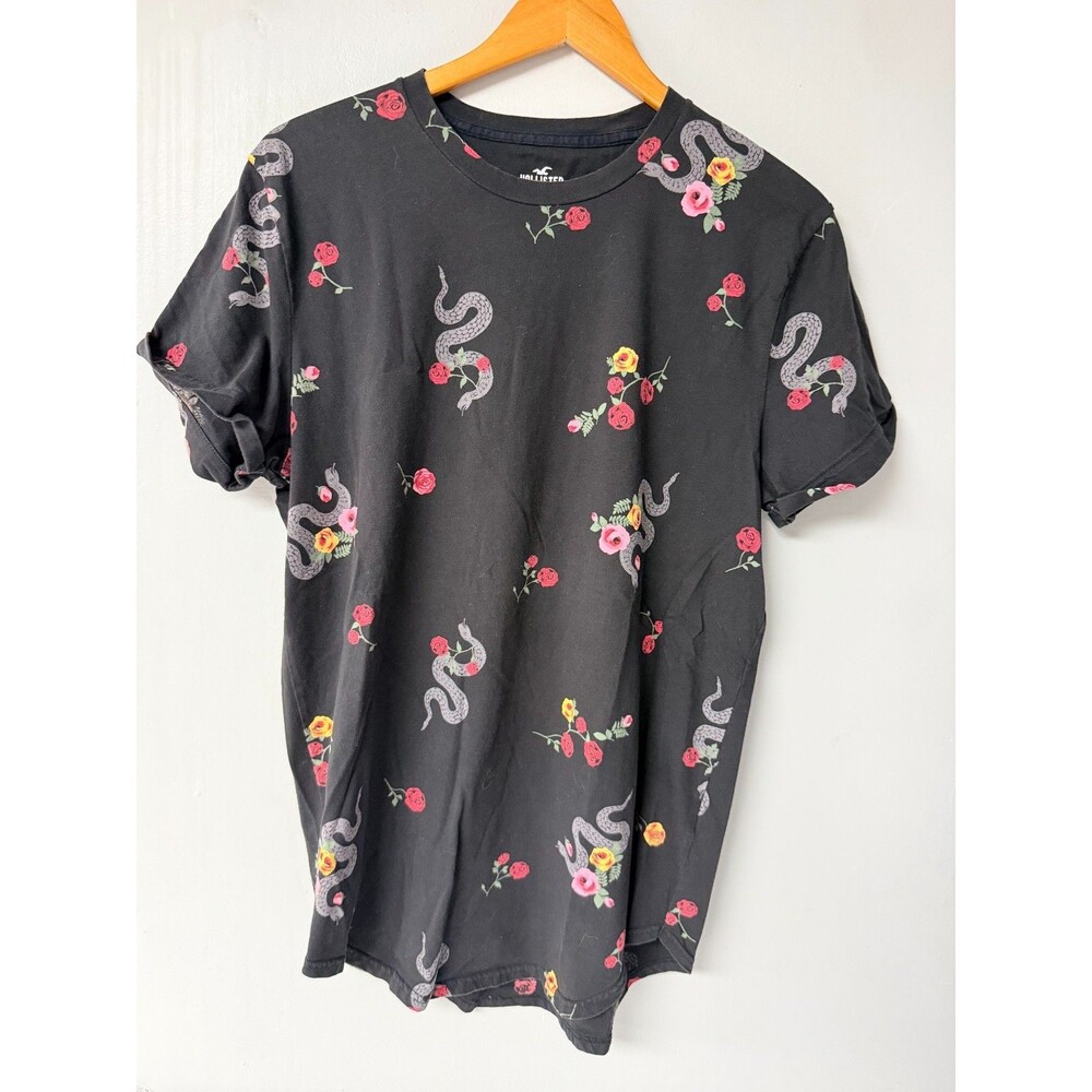 Hollister Mens Large Curved Hem T Shirt Black Snake Rose Floral Cotton